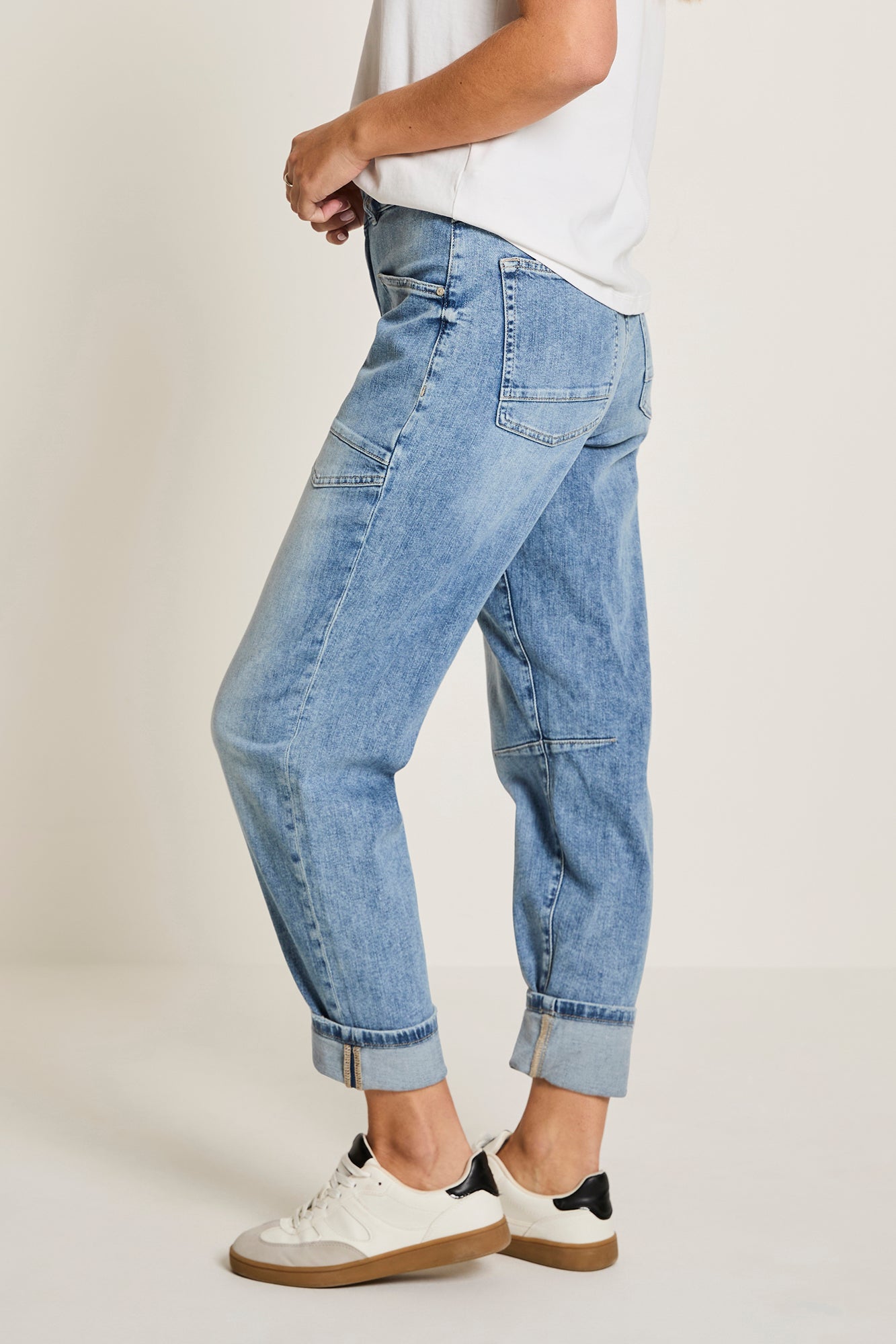Carice Pocket Denim – Light Indigo