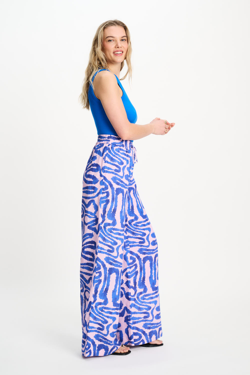 Waves Pink Linen Pants