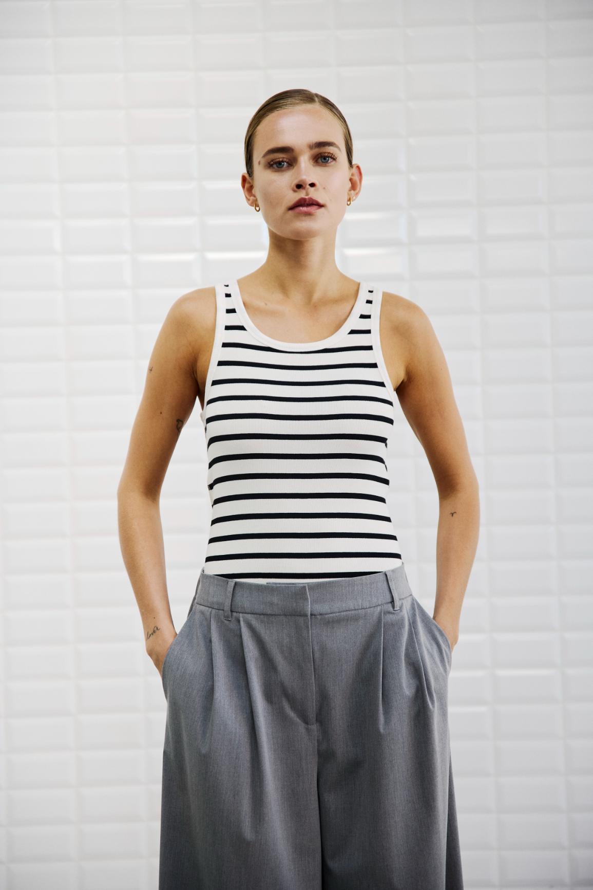 Dordi Striped Tank - Black