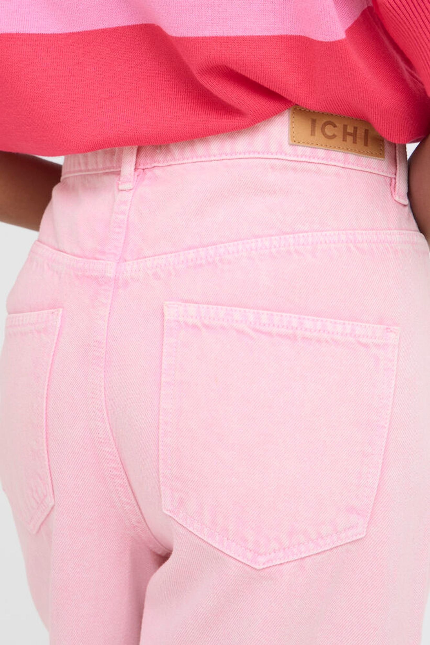 Havena Barrel Jeans